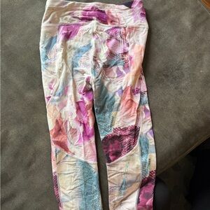 CALIA by Carrie Underwood Cream Leggings